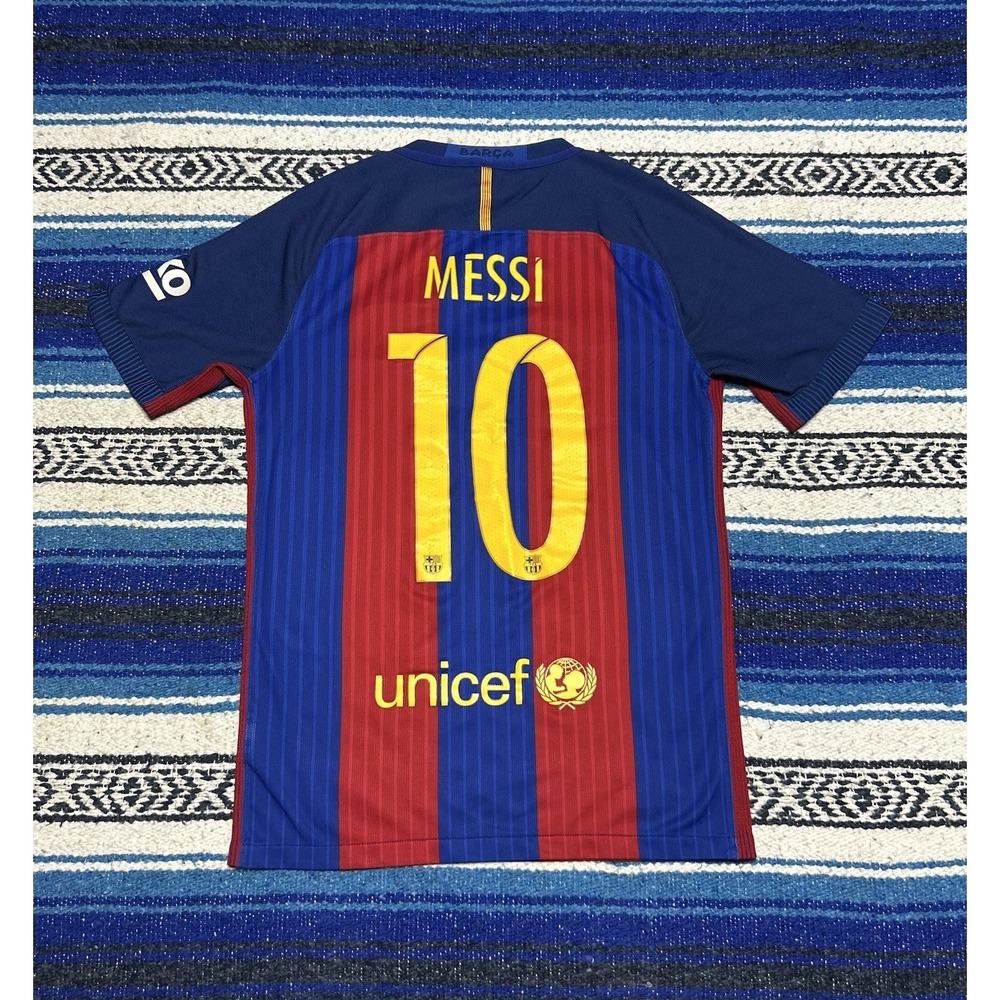Nike FC Barcelona 2016/17 Messi 10 Aeroswift Authentic Soccer Jersey Medium